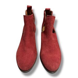 Journee Collection Red Suede Ankle Boots 6.5 Block Heel Statement Fall Style